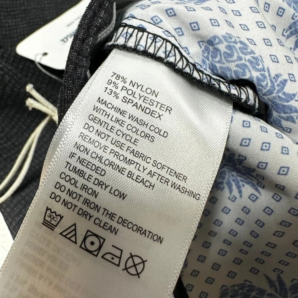 Tommy Bahama Men's Size 40 Black Chip Shot 10" Inseam Performance Golf Shorts - Picture 3 of 6